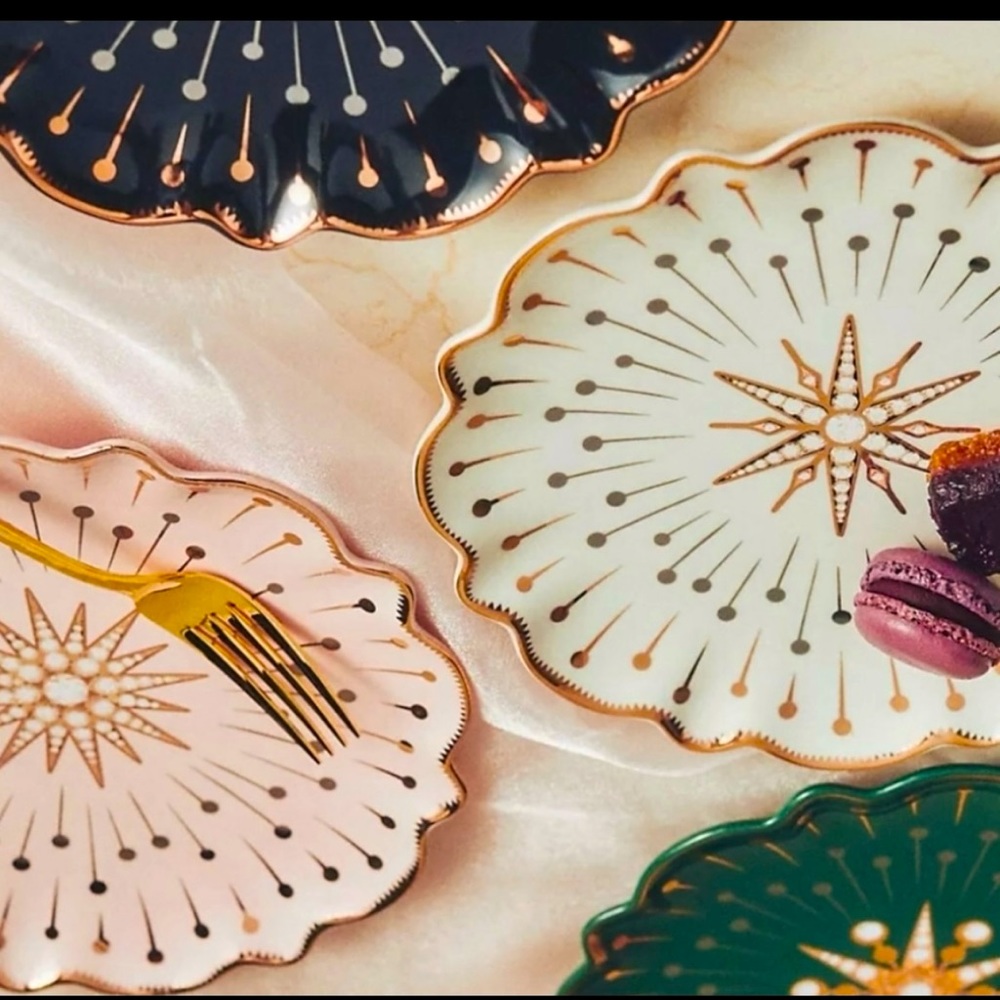 Anthropology, Catherine Martin Starry Night dessert plate. Prices firm. - Picture 4 of 9